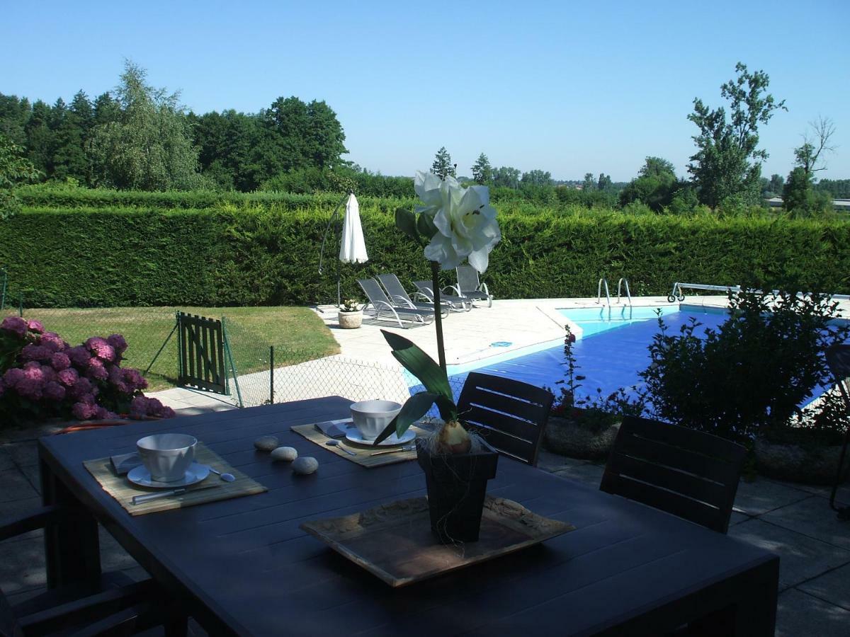 Les Varennes Bed and Breakfast Saint-Alban-les-Eaux Esterno foto